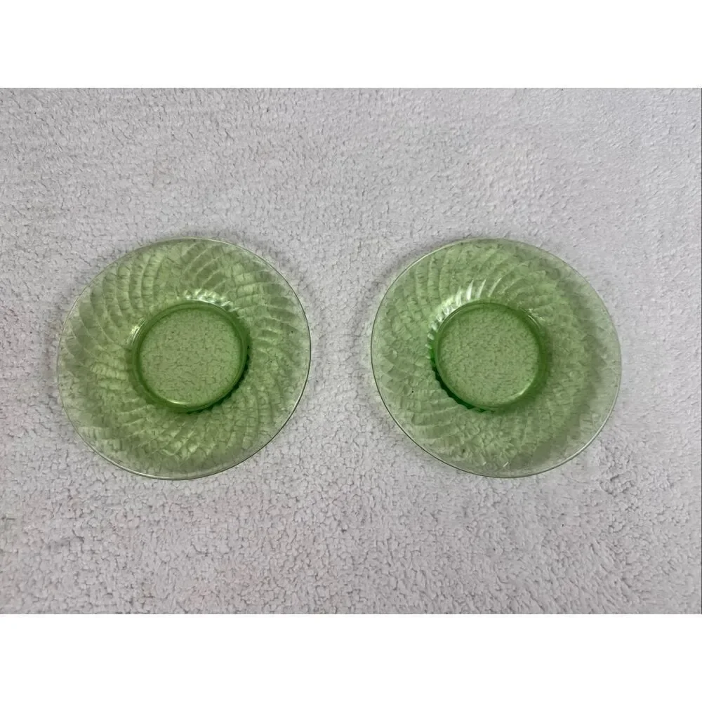 Vintage Uranium Glass Plates 6” Spiral/Swirl Pattern - Set Of 10